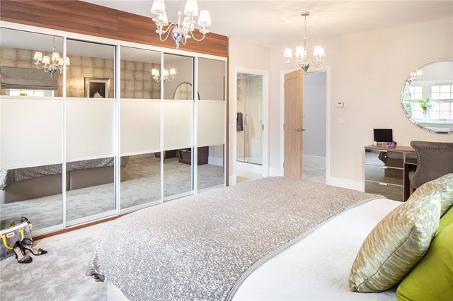  Image of 5 bedroom Detached house for sale in Ducks Hill Road Northwood HA6 at Ducks Hill Road Northwood Northwood, HA6 2SB