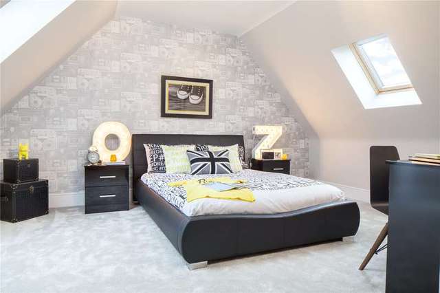  Image of 5 bedroom Detached house for sale in Ducks Hill Road Northwood HA6 at Ducks Hill Road Northwood Northwood, HA6 2SB