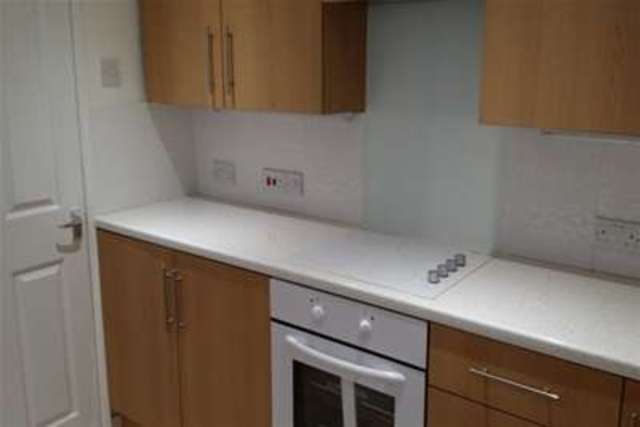  Image of 5 bedroom Detached house to rent in Blackberry Terrace Southampton SO14 at Southampton, SO14 0EE