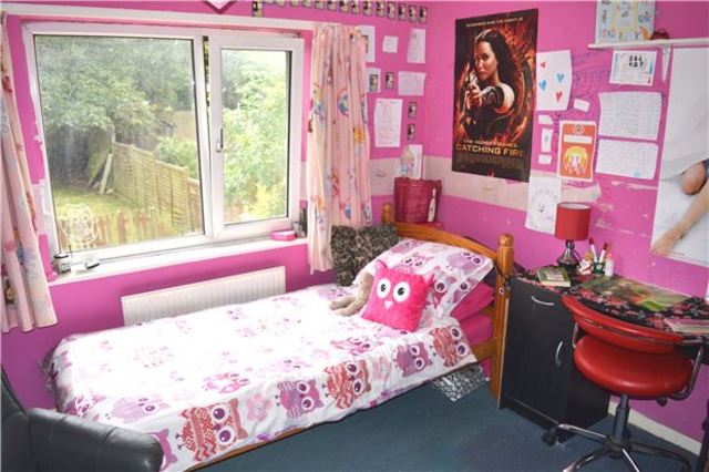  Image of 3 bedroom Semi-Detached house for sale in Blackman Avenue St. Leonards-on-Sea TN38 at East Sussex, TN38 9EB