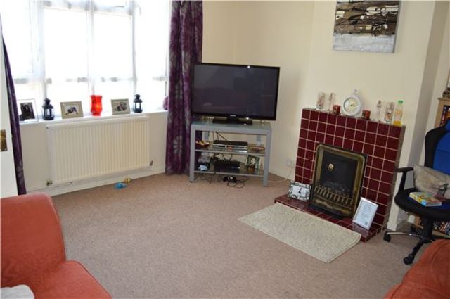  Image of 3 bedroom Semi-Detached house for sale in Blackman Avenue St. Leonards-on-Sea TN38 at East Sussex, TN38 9EG