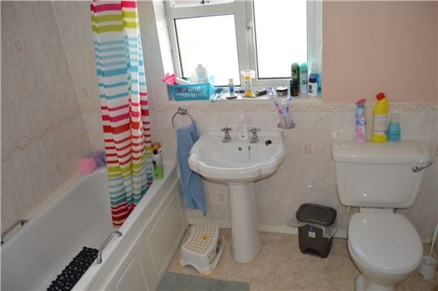 Image of 3 bedroom Semi-Detached house for sale in Blackman Avenue St. Leonards-on-Sea TN38 at East Sussex, TN38 9EG