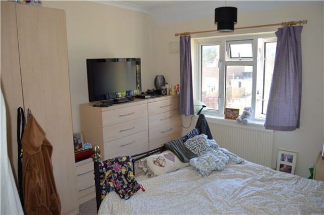  Image of 3 bedroom Semi-Detached house for sale in Blackman Avenue St. Leonards-on-Sea TN38 at East Sussex, TN38 9EG