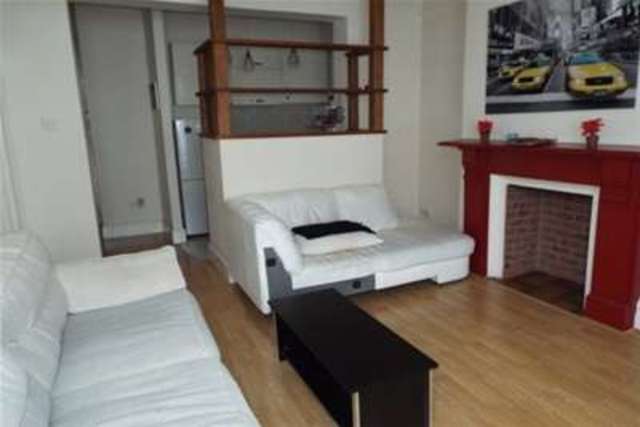  Image of 2 bedroom Flat to rent in Bodhyfryd Road Llandudno LL30 at Llandudno, LL30 2DT
