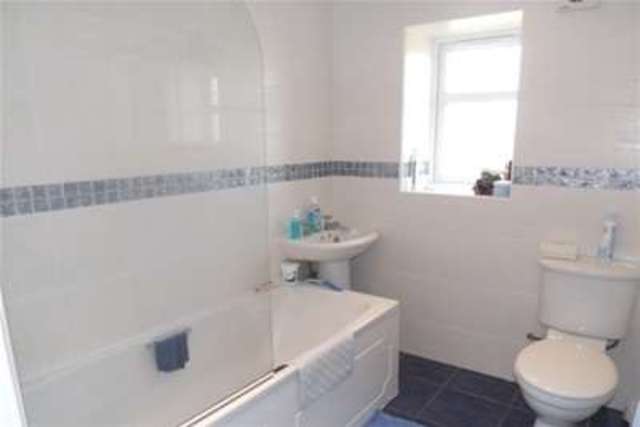  Image of 2 bedroom Flat to rent in Bole Hill Close Sheffield S6 at Sheffield, S6 5ED