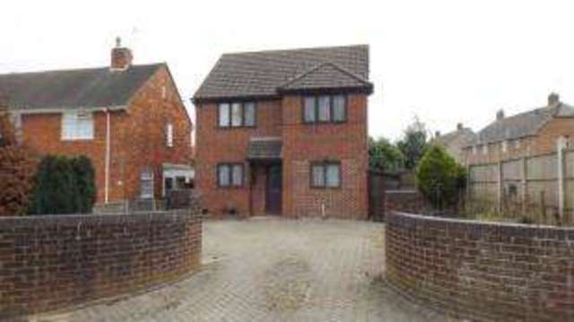  Image of 3 bedroom Detached house for sale in St. Merrins Close Bournemouth BH10 at Ensbury Park Bournemouth Kinson, BH10 5HU