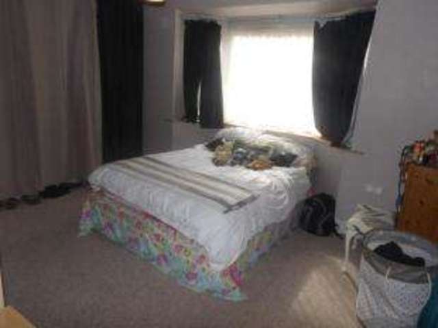  Image of 2 bedroom Flat for sale in St. Leonards Road Bournemouth BH8 at Bournemouth Dorset Holdenhurst, BH8 8QH