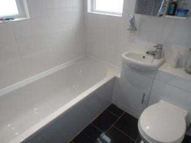  Image of 2 bedroom Flat for sale in St. Leonards Road Bournemouth BH8 at Bournemouth Dorset Holdenhurst, BH8 8QH