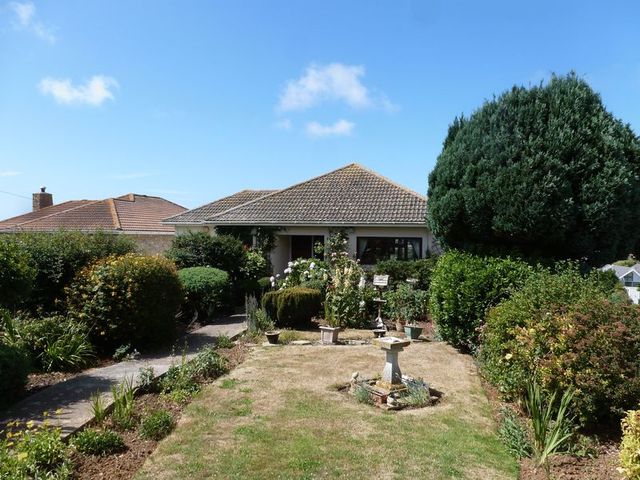 Image of 4 bedroom Detached house for sale in Bowleaze Coveway Weymouth DT3 at Bowleaze Coveway  Weymouth, DT3 6PN