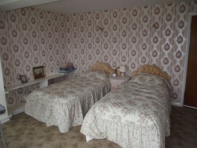  Image of 4 bedroom Detached house for sale in Bowleaze Coveway Weymouth DT3 at Bowleaze Coveway  Weymouth, DT3 6PN