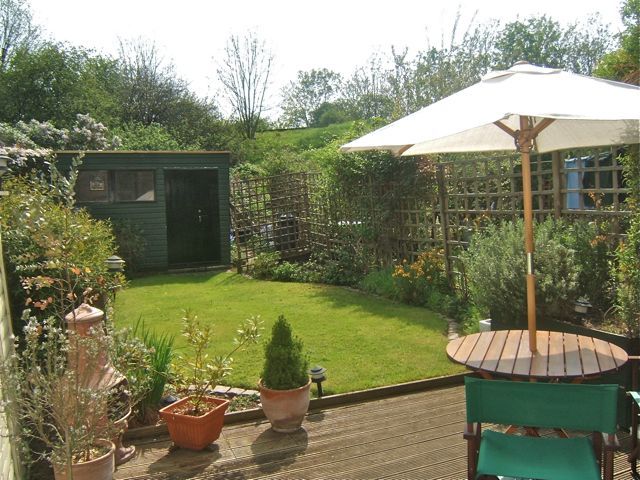  Image of 3 bedroom Terraced house to rent in Brabourn Grove London SE15 at Nunhead, SE15 2BS