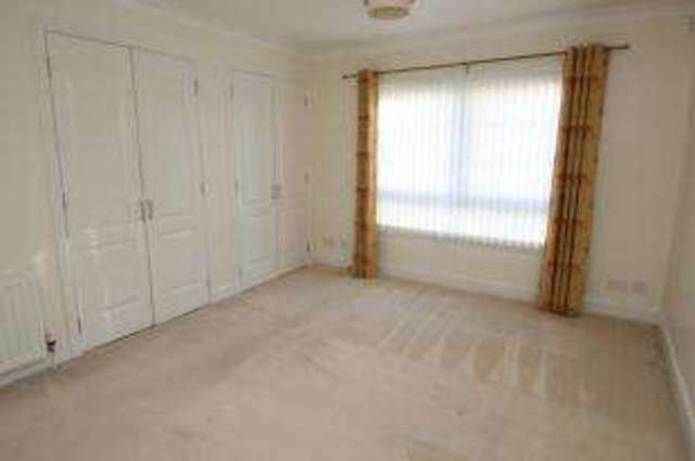  Image of 2 bedroom Flat for sale in Braid Avenue Cardross Dumbarton G82 at Cardross  Cardross, G82 5QF