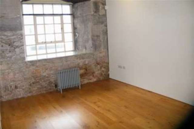 Image of 1 bedroom Flat to rent in Royal William Yard Stonehouse Plymouth PL1 at Plymouth, PL1 3QQ