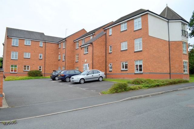  Image of 2 bedroom Flat to rent in Britannia Close Redditch B98 at Britannia Close Smallwood Redditch, B98 7BN
