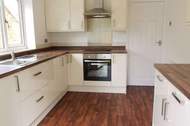  Image of 4 bedroom Detached house for sale in Broadacres Carlton Goole DN14 at Carlton East Yorkshire, DN14 9NF