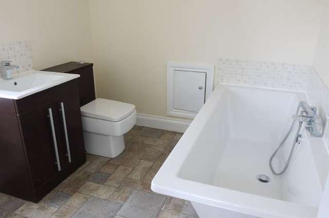 Image of 4 bedroom Detached house for sale in Broadacres Carlton Goole DN14 at Carlton East Yorkshire, DN14 9NF