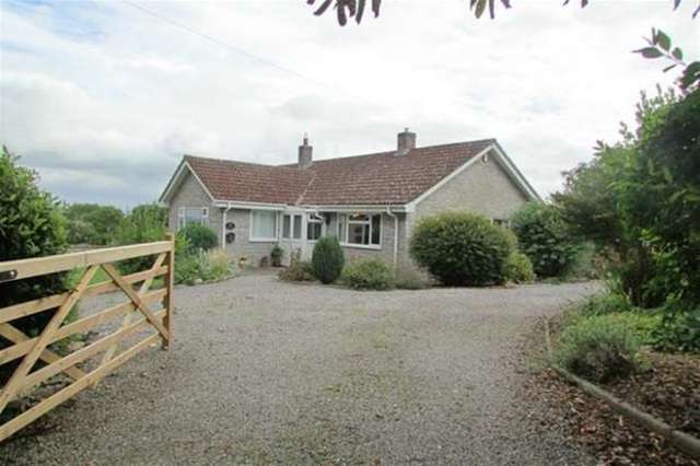  Image of 3 bedroom Detached house for sale in Broadmead Lane Edington Bridgwater TA7 at Edington, TA7 9JS