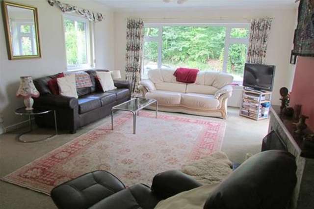  Image of 3 bedroom Detached house for sale in Broadmead Lane Edington Bridgwater TA7 at Edington, TA7 9JS