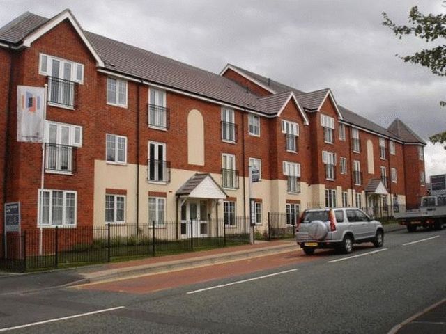  Image of 2 bedroom Flat to rent in Bromford Road Oldbury B69 at Bromford Road  Oldbury, B69 4BH