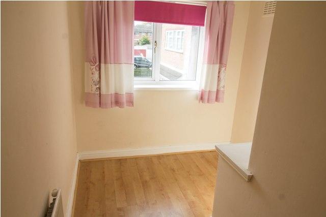  Image of 3 bedroom Semi-Detached house to rent in Broom Road Calverton Nottingham NG14 at Calverton  Nottingham, NG14 6HA