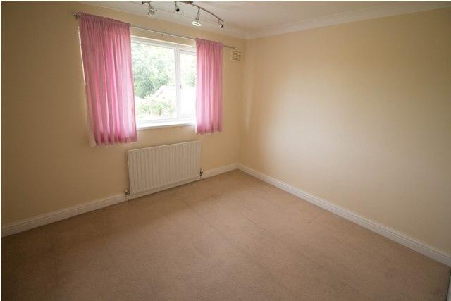  Image of 3 bedroom Semi-Detached house to rent in Broom Road Calverton Nottingham NG14 at Calverton  Nottingham, NG14 6HA
