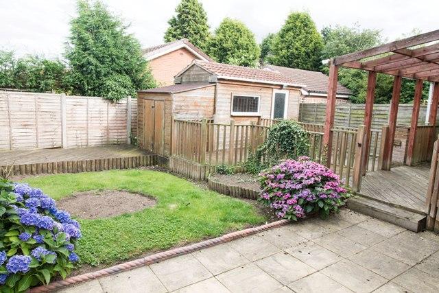  Image of 3 bedroom Semi-Detached house to rent in Broom Road Calverton Nottingham NG14 at Calverton  Nottingham, NG14 6HA