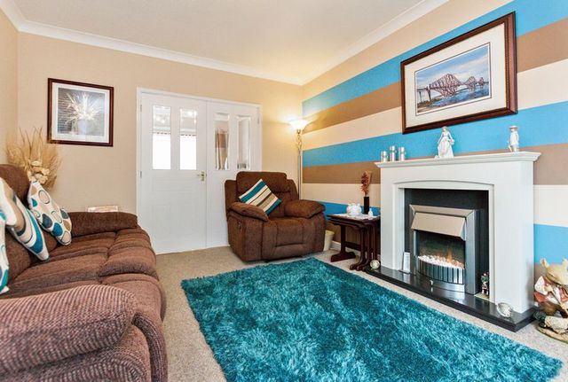  Image of 4 bedroom Detached house for sale in Bruce Gardens Dunfermline KY11 at Bruce Gardens  Dunfermline, KY11 8HG