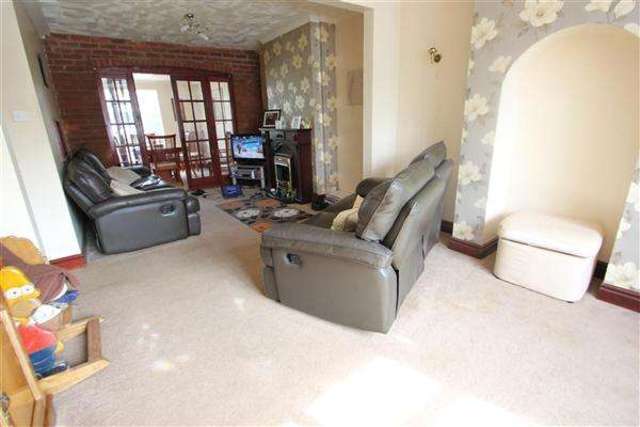  Image of 3 bedroom Semi-Detached house for sale in Brunswick Road Ipswich IP4 at Westerfield, IP4 4DD
