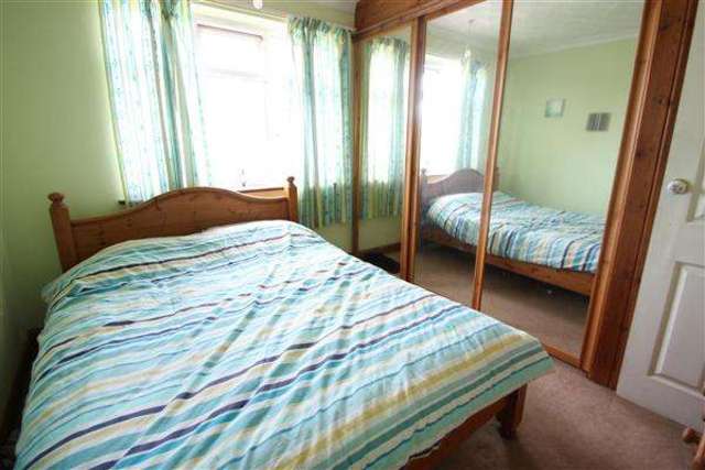  Image of 3 bedroom Semi-Detached house for sale in Brunswick Road Ipswich IP4 at Westerfield, IP4 4DD