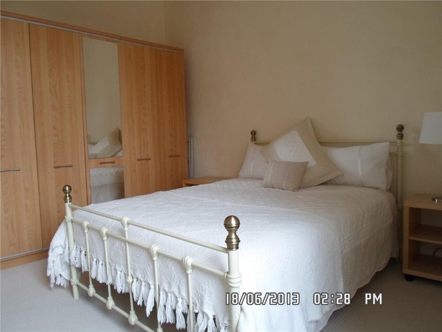  Image of 2 bedroom Flat to rent in Bruntsfield Avenue Edinburgh EH10 at Bruntsfield Edinburgh Edinburgh, EH10 4EN