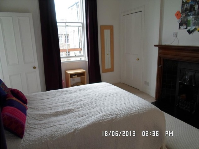  Image of 2 bedroom Flat to rent in Bruntsfield Avenue Edinburgh EH10 at Bruntsfield Edinburgh Edinburgh, EH10 4EN