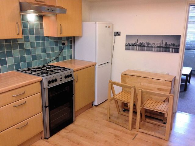  Image of 2 bedroom Semi-Detached house to rent in Burns Road Sheffield S6 at Burns Road  Sheffield, S6 3GJ