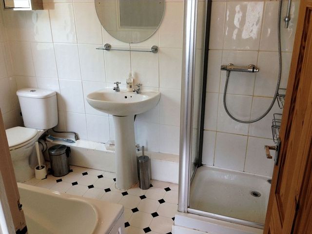  Image of 2 bedroom Semi-Detached house to rent in Burns Road Sheffield S6 at Burns Road  Sheffield, S6 3GJ