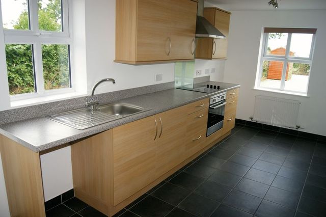  Image of 2 bedroom Terraced house to rent in Gwern Lane Caer Estyn Hope Wrexham LL12 at Caer Estyn Hope Wrexham, LL12 9RY