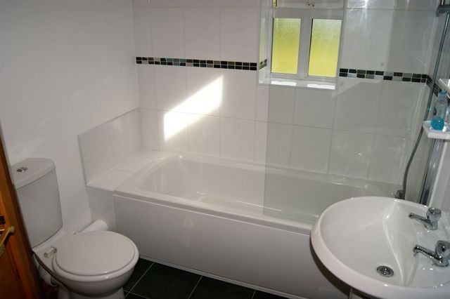  Image of 2 bedroom Terraced house to rent in Gwern Lane Caer Estyn Hope Wrexham LL12 at Caer Estyn Hope Wrexham, LL12 9RY