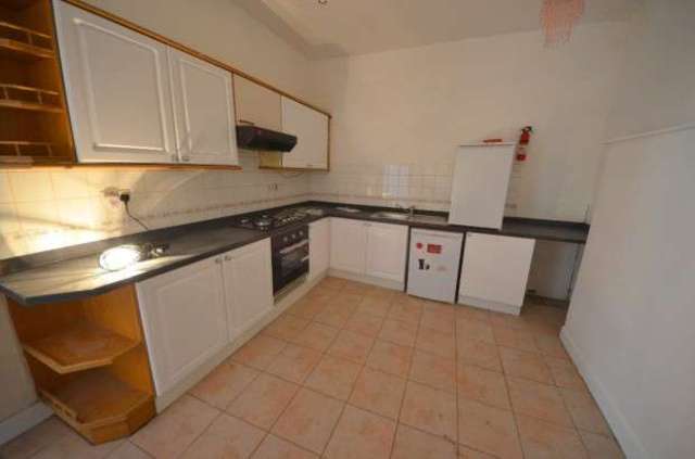  Image of 4 bedroom Apartment to rent in Caledonian Road London N7 at Caledonian Road  Islington, N7 9BQ