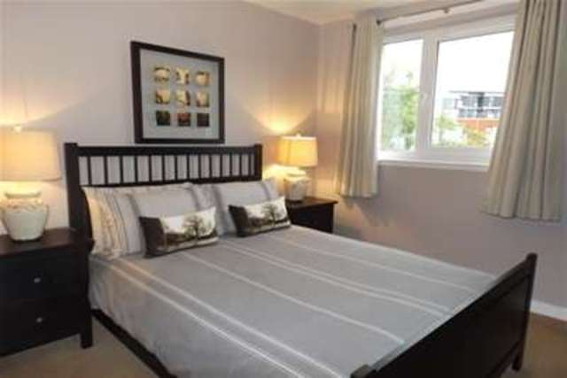  Image of 3 bedroom Flat to rent in Canniesburn Drive Bearsden Glasgow G61 at Glasgow, G61 1RX