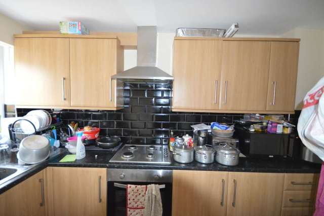  Image of 2 bedroom End of Terrace to rent in Canterbury Close London E6 at Canterbury Close Beckton London, E6 5QU