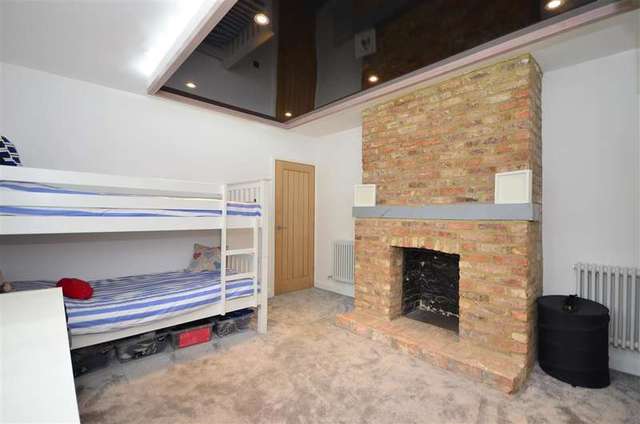  Image of 4 bedroom Bungalow for sale in Canterbury Road Brooksend Birchington CT7 at Brooksend Birchington Birchington, CT7 0JW