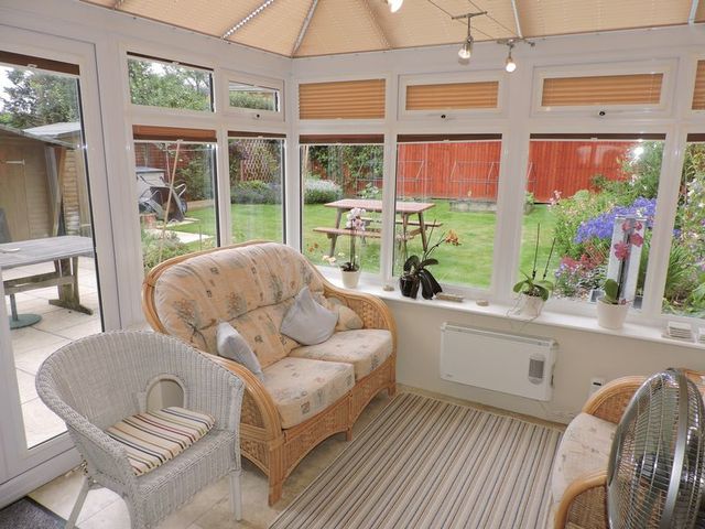  Image of 4 bedroom Detached house for sale in Carbonel Close Basingstoke RG23 at Carbonel Close  Basingstoke, RG23 8HR