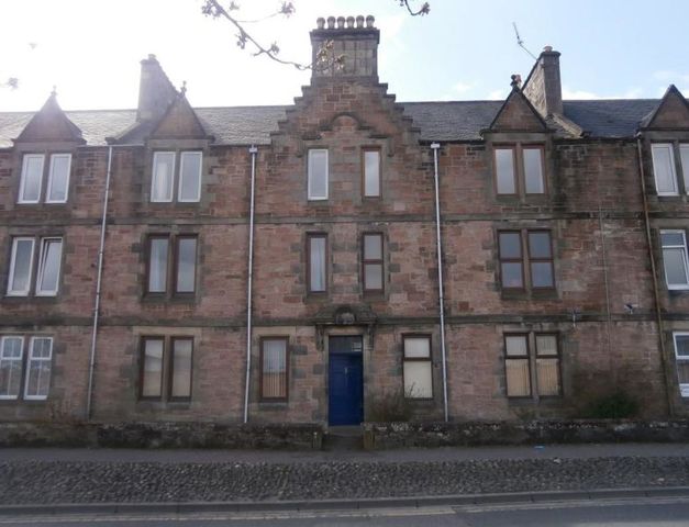  Image of 2 bedroom Flat to rent in Carlton Terrace Millburn Road Inverness IV2 at Inverness Highland Highland, IV2 3QZ