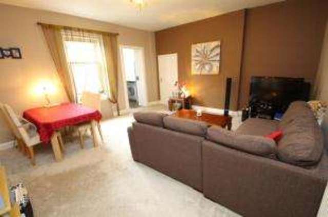  Image of 2 bedroom Flat for sale in Carlyle Road Kirkcaldy KY1 at Kirkcaldy Fife Kirkcaldy, KY1 1DA