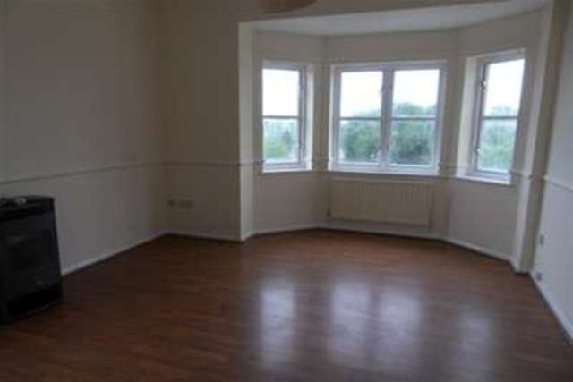  Image of 2 bedroom Flat to rent in Carnoustie Court Whitley Bay NE25 at Whitley Bay, NE25 9EZ