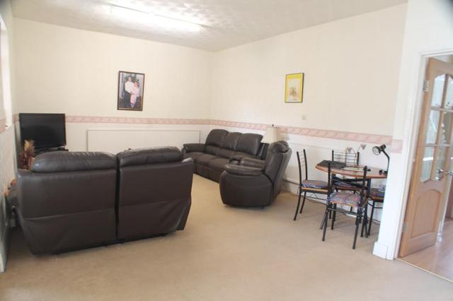  Image of 4 bedroom Terraced house to rent in Castleton Road Goodmayes Ilford IG3 at Goodmayes  Seven Kings, IG3 9QR