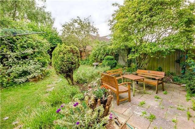  Image of 4 bedroom Detached house for sale in Caxton End Bourn Cambridge CB23 at Bourn Cambridge, CB23 2SS