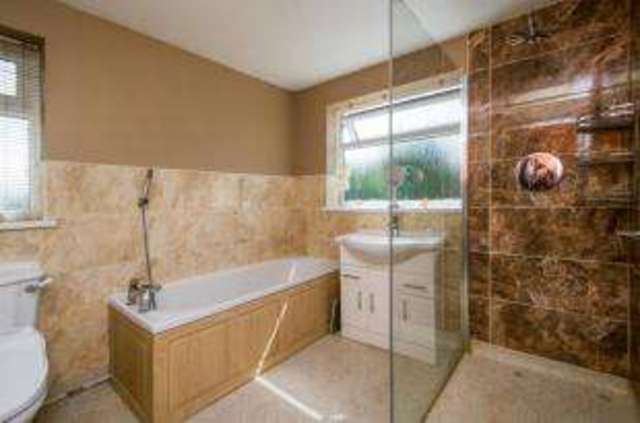  Image of 3 bedroom Detached house for sale in Chaddesden Lane Chaddesden Derby DE21 at Chaddesden Derby Chaddesden, DE21 6LL