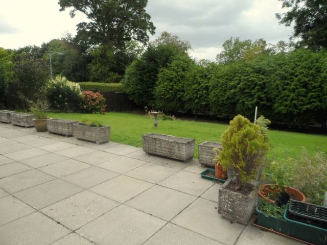  Image of 3 bedroom Detached house for sale in Chalice Hill Close Glastonbury BA6 at Chalice Hill Close  Glastonbury, BA6 8AY
