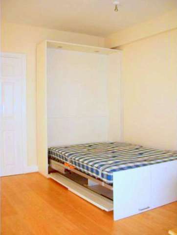  Image of Flat to rent in Charing Cross Road London WC2H at Charing Cross Road Covent  Gardens London, WC2H 0JN
