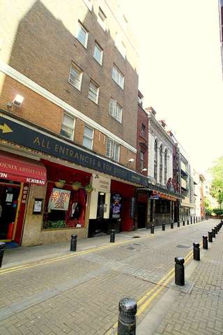  Image of Flat to rent in Charing Cross Road London WC2H at Charing Cross Road Covent  Gardens London, WC2H 0JN