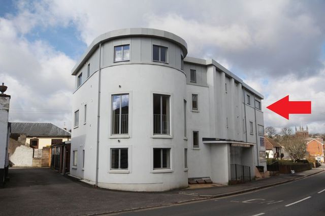  Image of 2 bedroom Flat to rent in Charlotte Street Crediton EX17 at Charlotte Court  Crediton, EX17 3FE